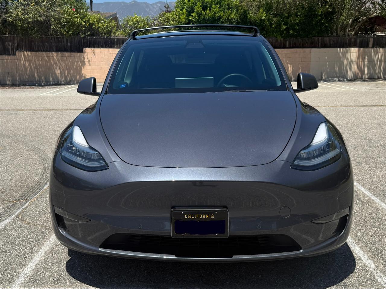 صورة 2 لـ 2022 Tesla MODEL Y LONG RANGE