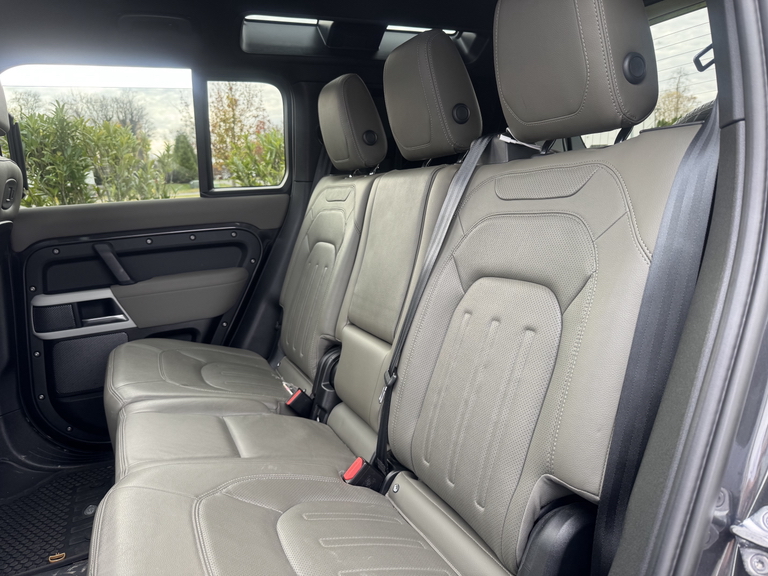 2022 LAND Rover DEFENDER S 照片 9