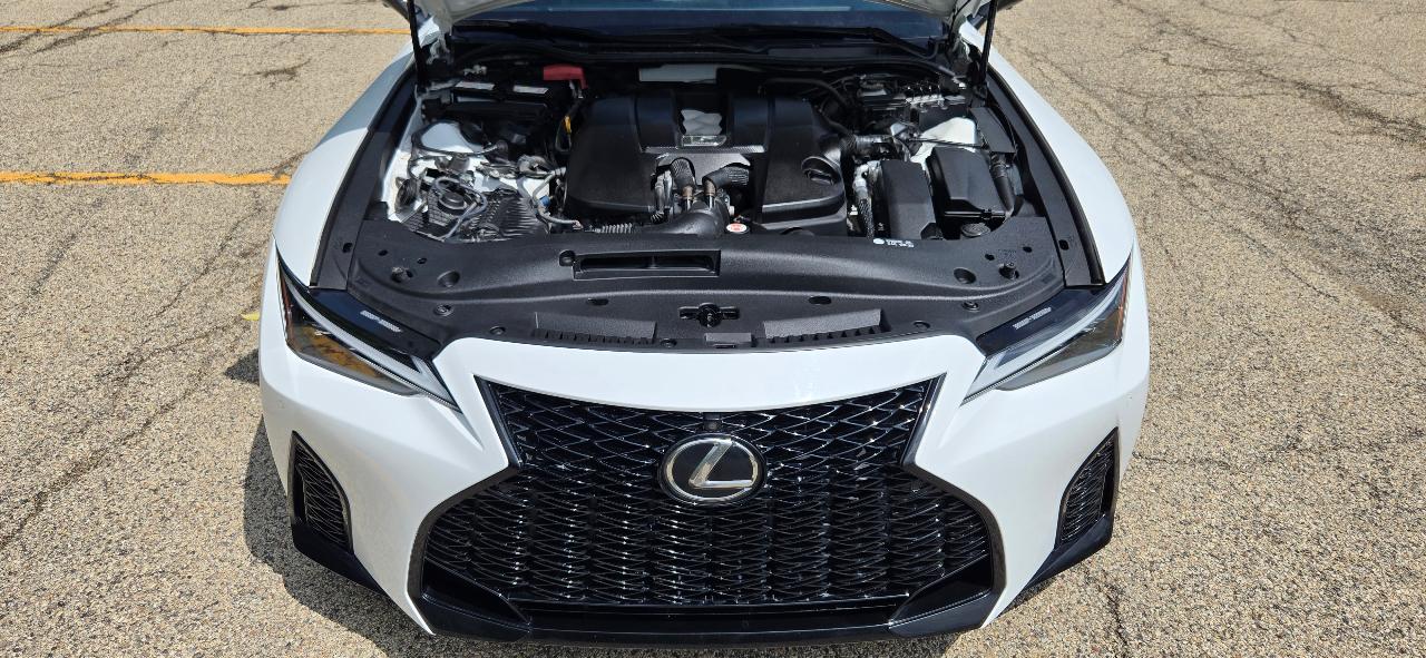 صورة مصغرة 12 لـ 2024 Lexus IS 500 F SPORT PERFORMANCE PREMIUM