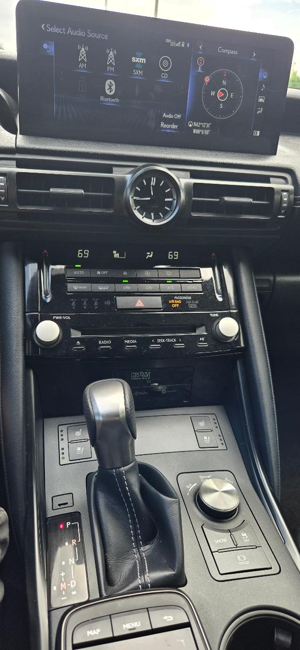 صورة مصغرة 19 لـ 2024 Lexus IS 500 F SPORT PERFORMANCE PREMIUM