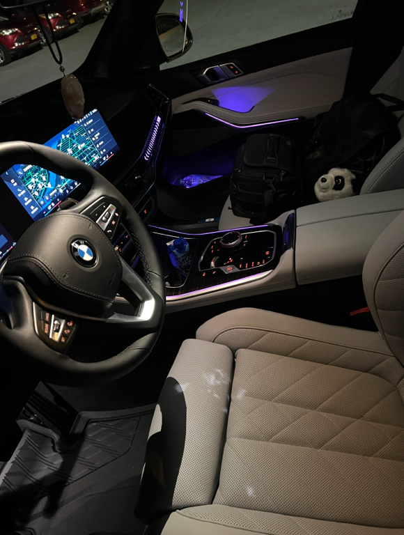 2025 BMW X5 XDRIVE40I photo 4
