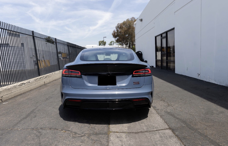 TESLA MODEL S PLAID - 3