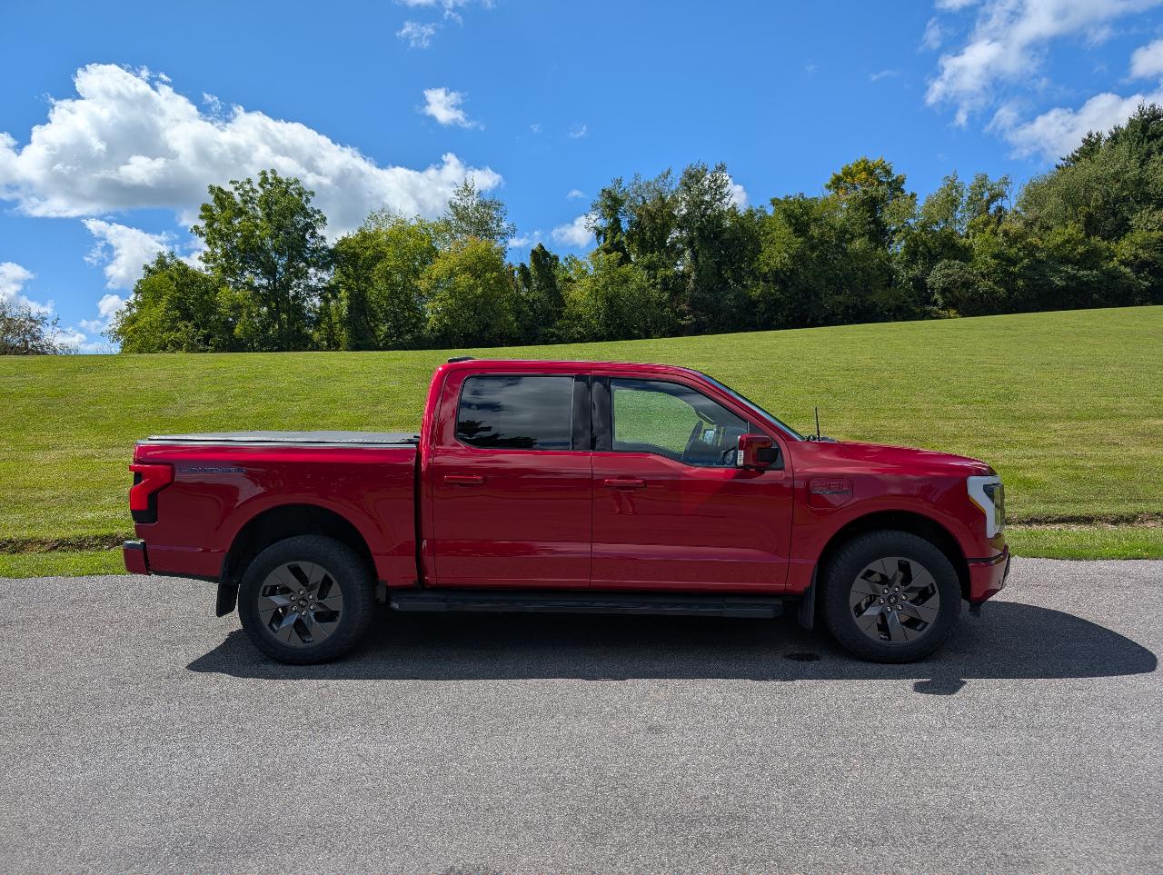 2022 FORD F-150 LIGHTNING LARIAT 照片 4