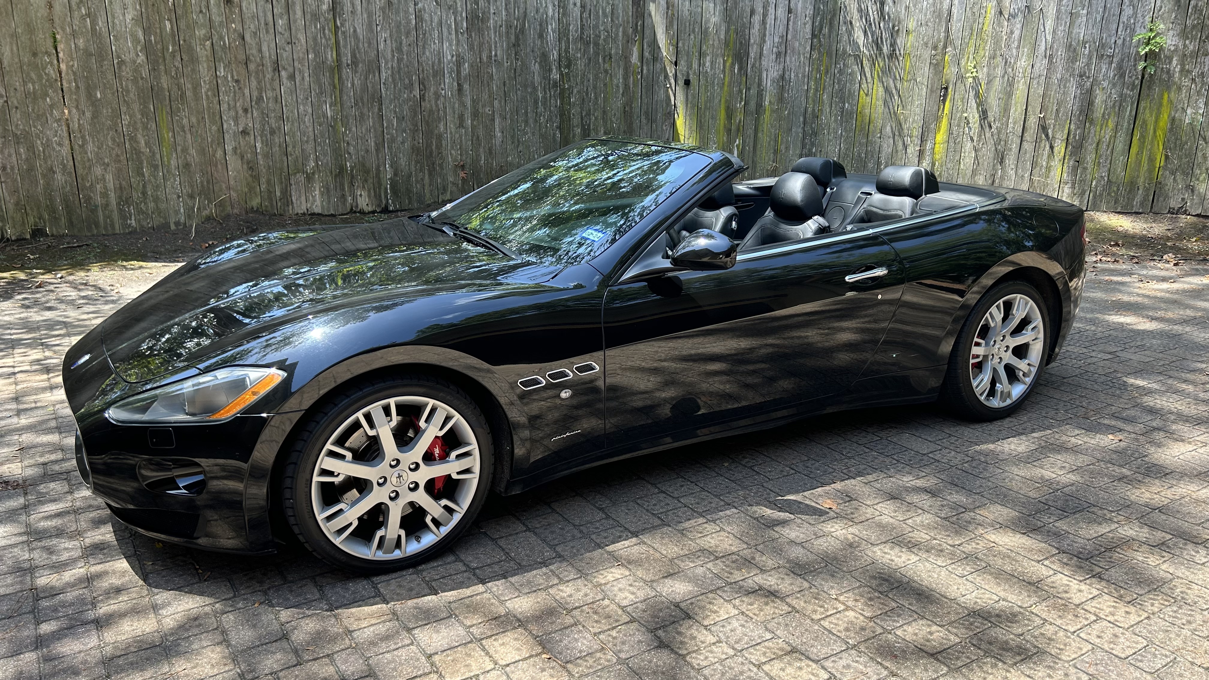 Maserati Granturismo main image