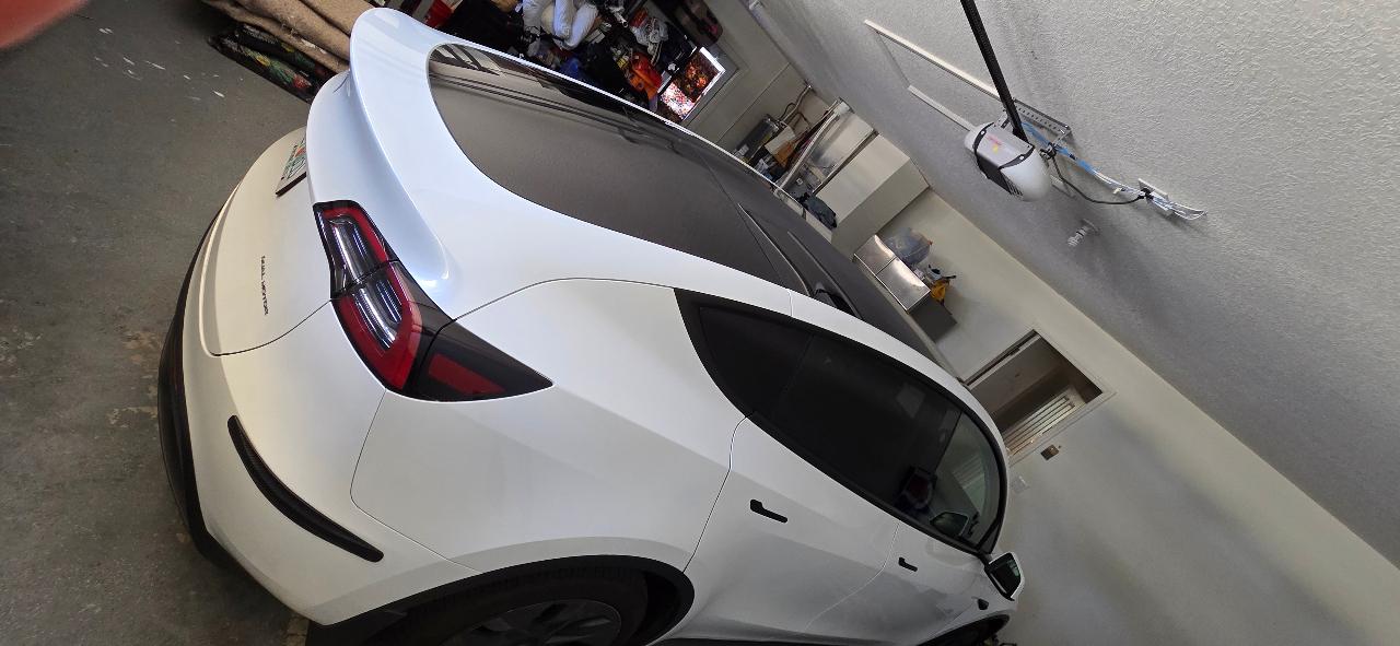صورة مصغرة 2 لـ 2024 Tesla MODEL Y LONG RANGE