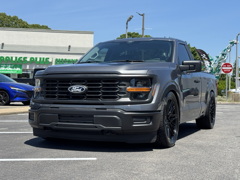صورة 6 لـ 2025 FORD F-150 XL