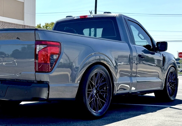 صورة 2 لـ 2025 FORD F-150 XL