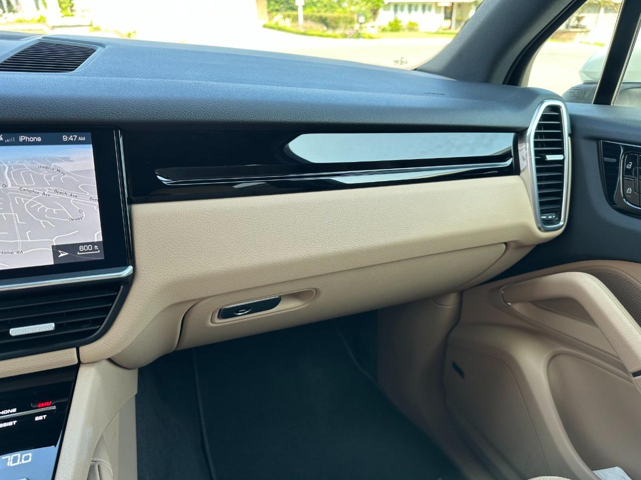 2020 Porsche CAYENNE 缩略图 16