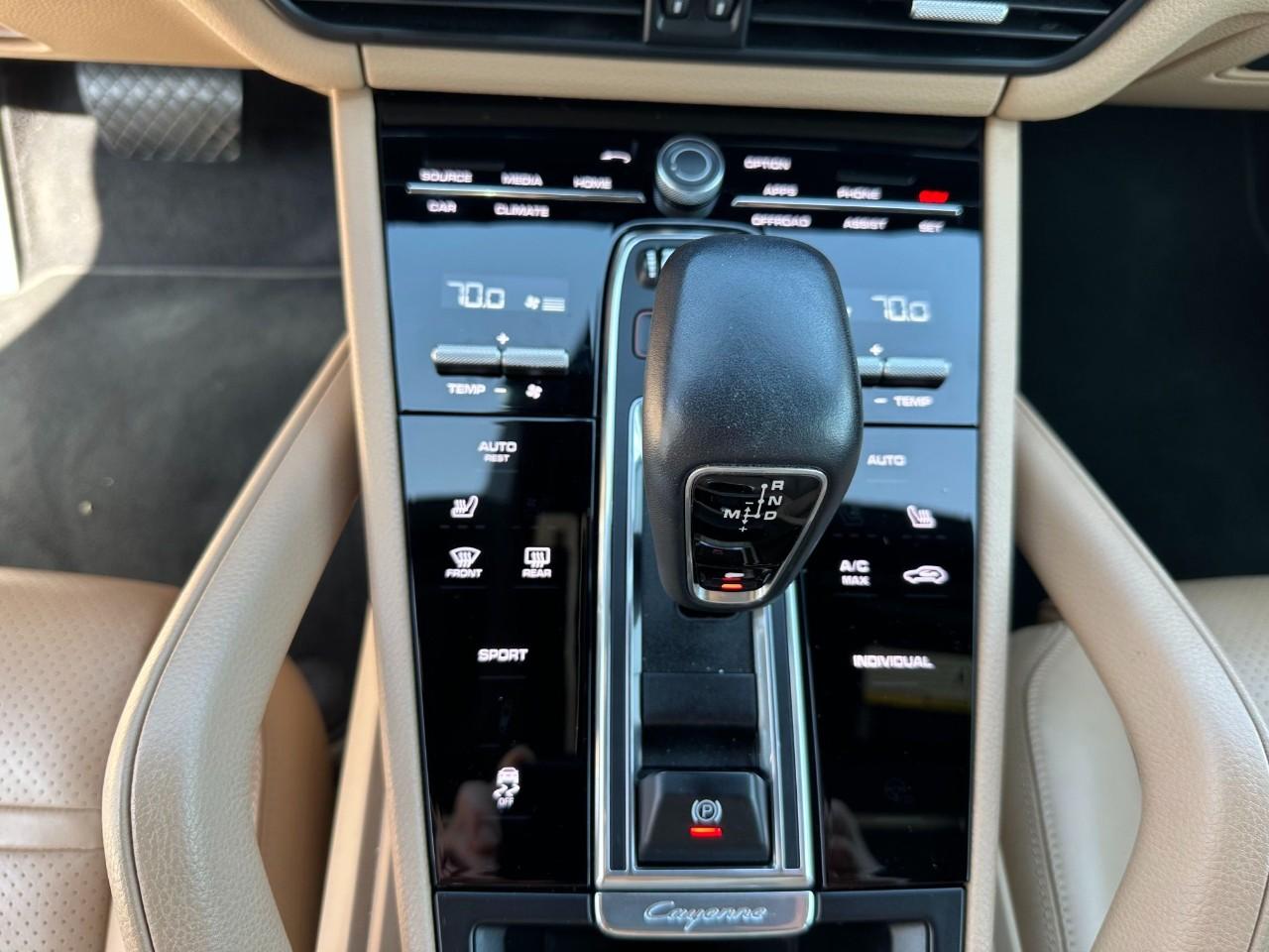 2020 Porsche CAYENNE 缩略图 12