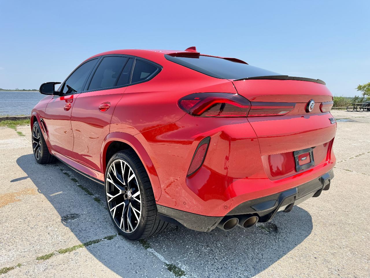 صورة 10 لـ 2023 BMW X6 M BASE