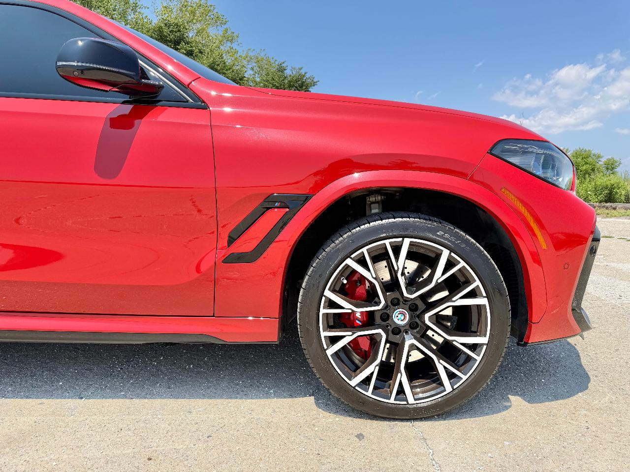 صورة 7 لـ 2023 BMW X6 M BASE