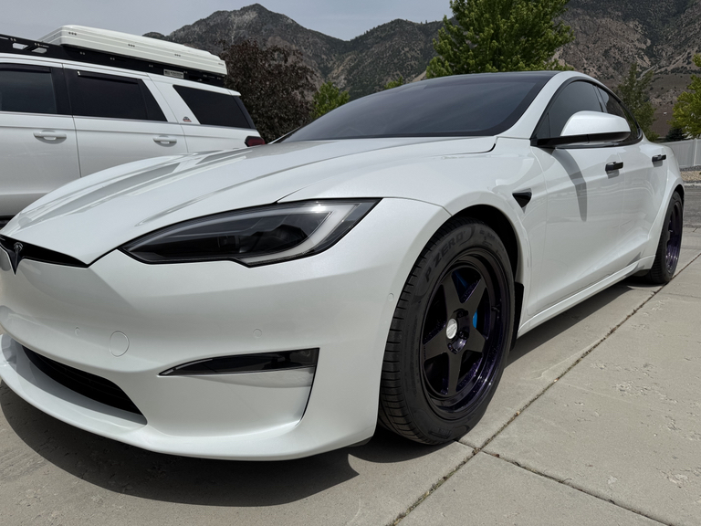 TESLA MODEL S PLAID - 7