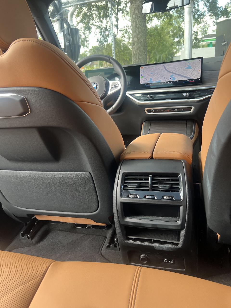 صورة 8 لـ 2026 BMW X5 XDRIVE40I