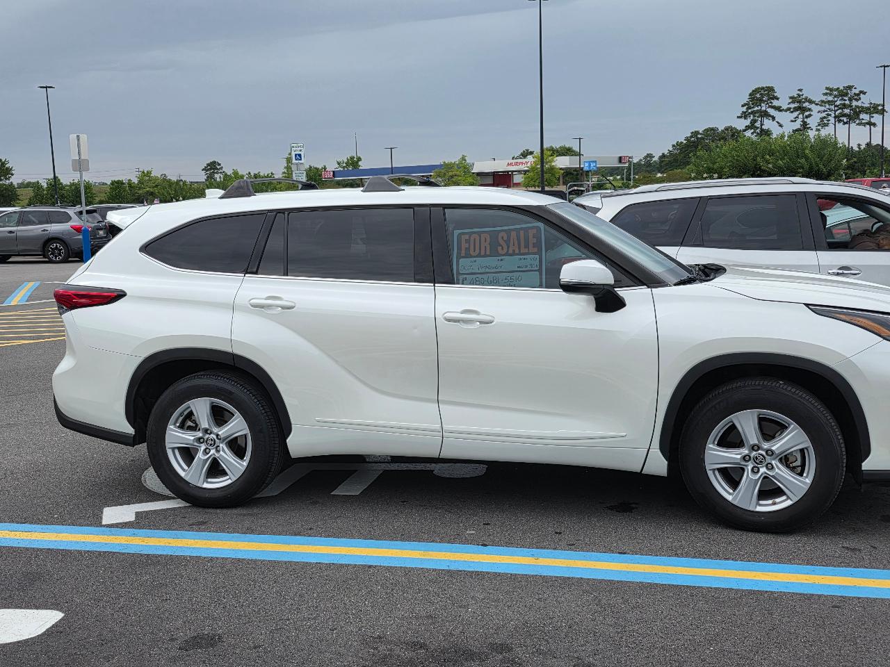 2021 Toyota HIGHLANDER LE 照片 1