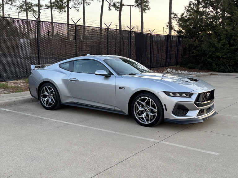 2024 FORD MUSTANG GT PREMIUM — фото 1