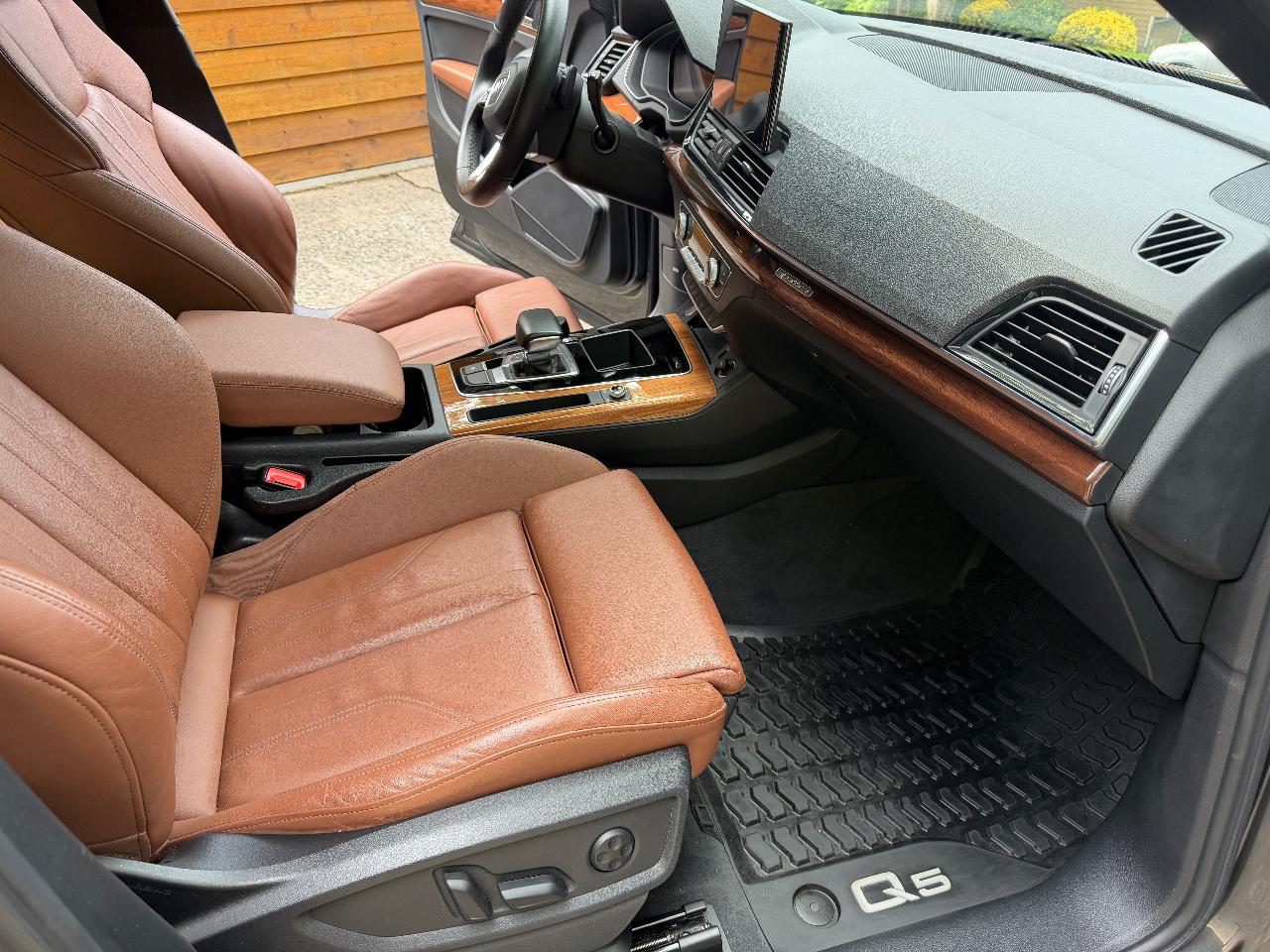 صورة مصغرة 10 لـ 2022 AUDI Q5 E 55 S LINE PREMIUM