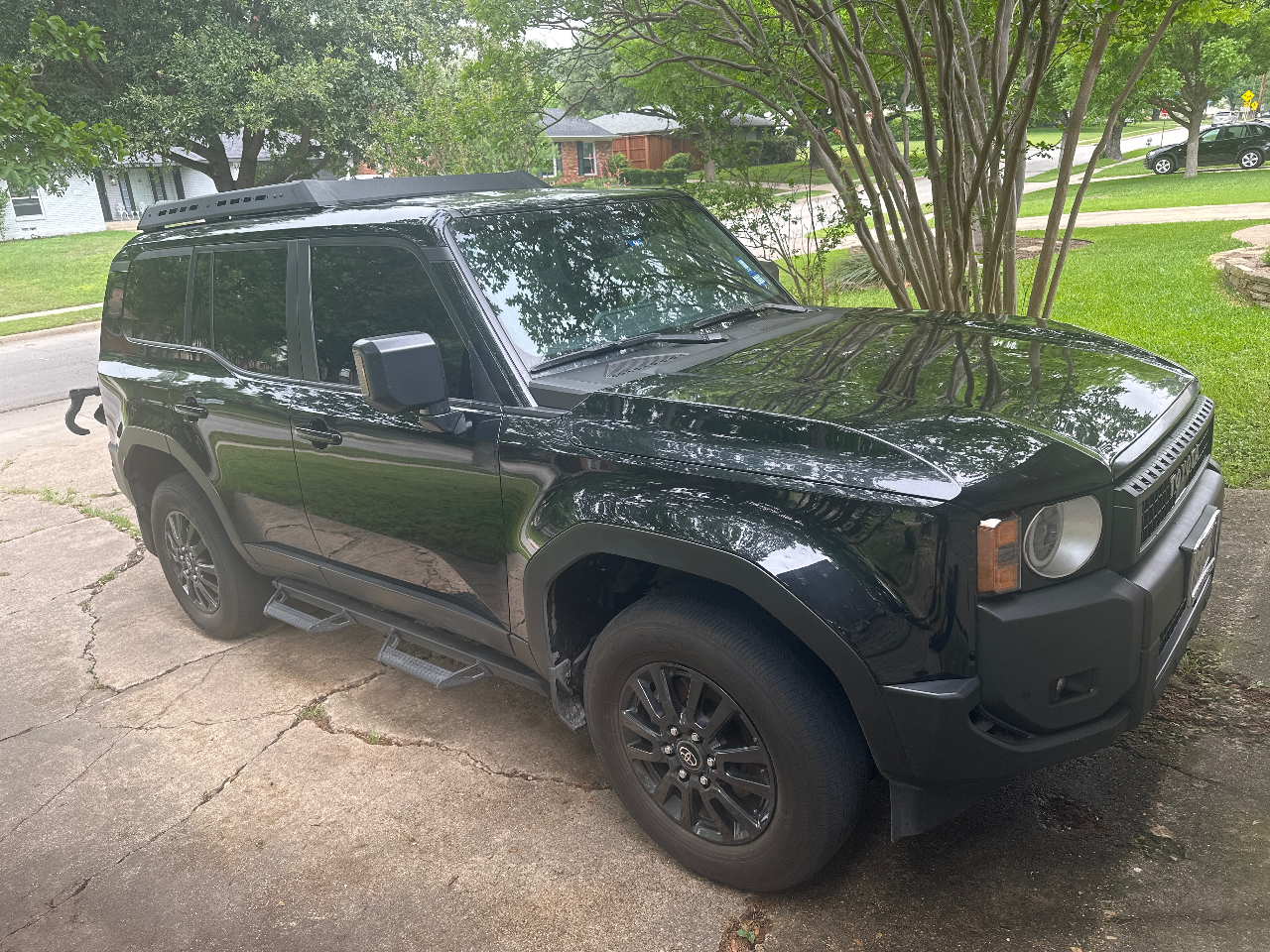 TOYOTA LAND CRUISER - 1