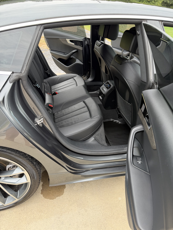 صورة 10 لـ 2023 AUDI A5 45 S LINE PREMIUM