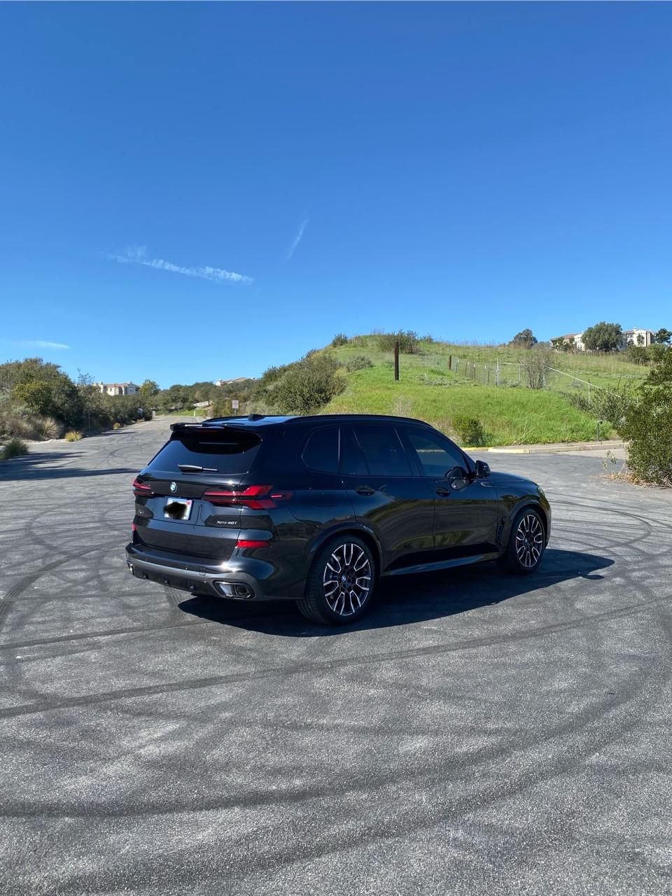 صورة 1 لـ 2026 BMW X5 XDRIVE40I
