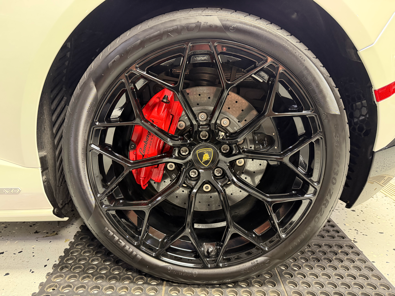 2024 Lamborghini HURACAN EVO BASE 缩略图 20