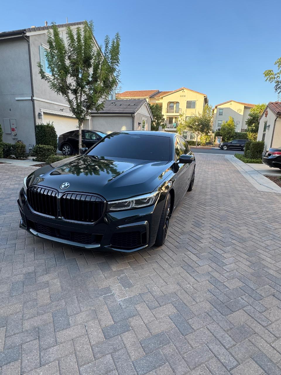 2022 BMW 750 I XDRIVE 照片 2
