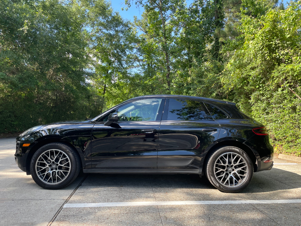 Porsche Macan main image