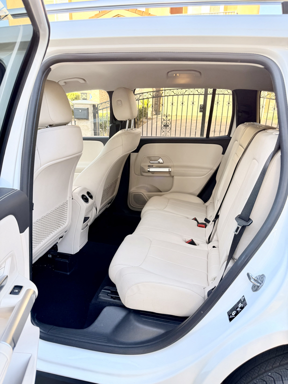صورة 7 لـ 2022 Mercedes-BENZ GLB