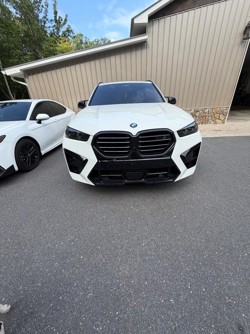 صورة 7 لـ 2025 BMW X5 M COMPETITION