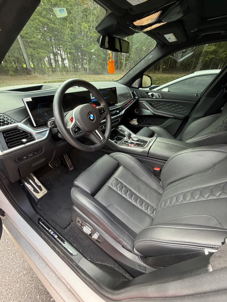 صورة 8 لـ 2025 BMW X5 M COMPETITION