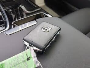 صورة مصغرة 18 لـ 2024 Volvo S60 RECHARGE PLUG-IN HYBRID T8 PLUS DARK THEME