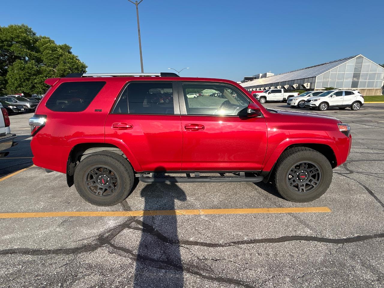 صورة 2 لـ 2023 Toyota 4RUNNER SR5 PREMIUM