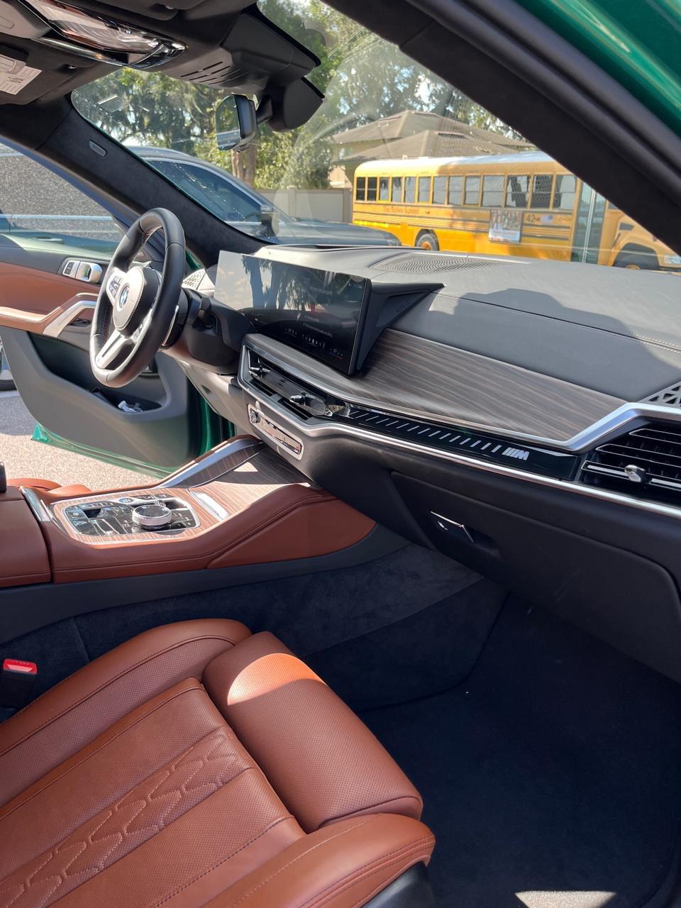 2026 BMW X6 M60I — миниатюра 15