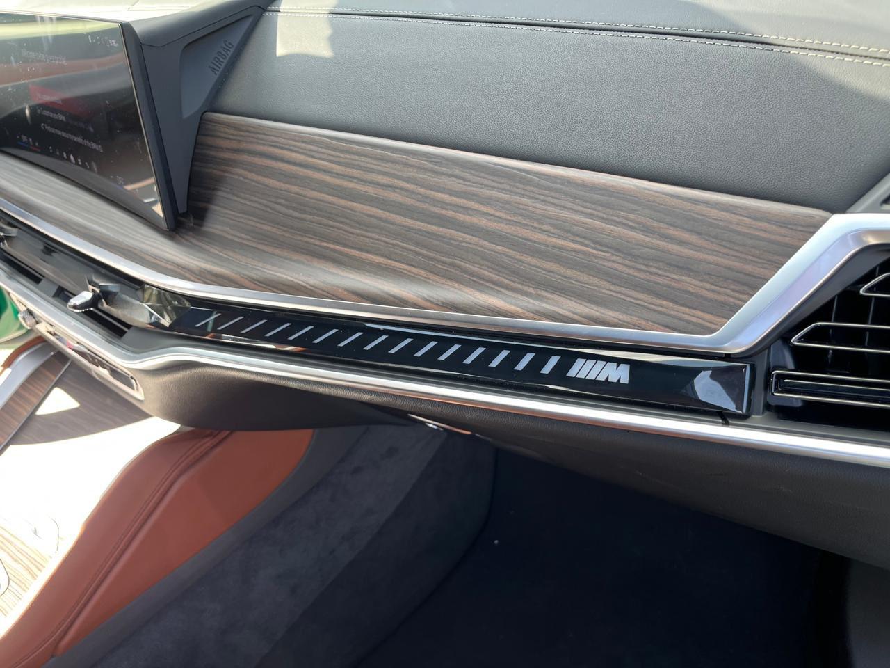2026 BMW X6 M60I — миниатюра 16