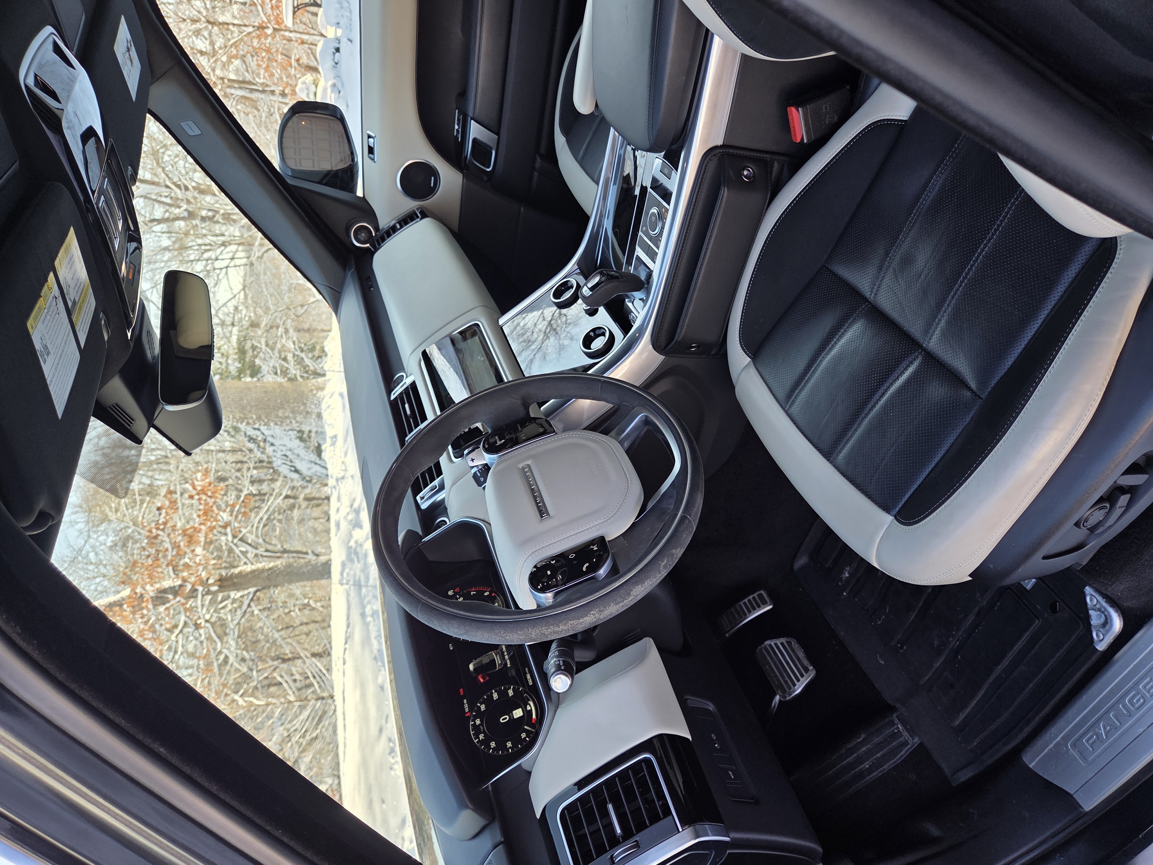 صورة 1 لـ 2022 LAND Rover RANGE ROVER SPORT HST MHEV