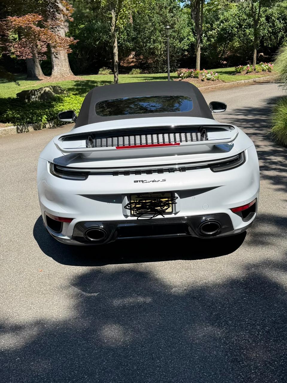 صورة 3 لـ 2024 Porsche 911 TURBO S CABRIOLET