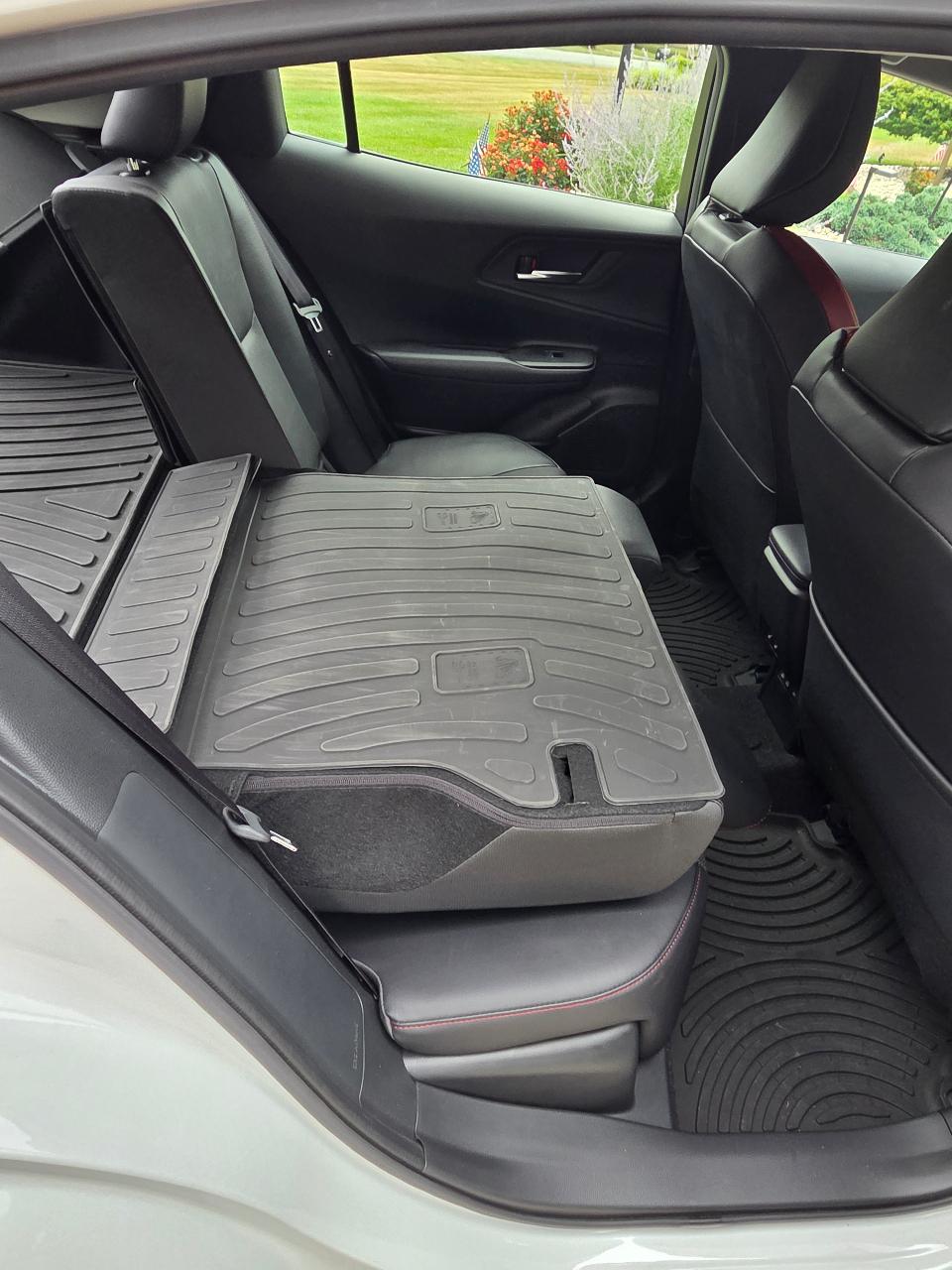 صورة مصغرة 18 لـ 2024 Toyota PRIUS PRIME XSE PREMIUM