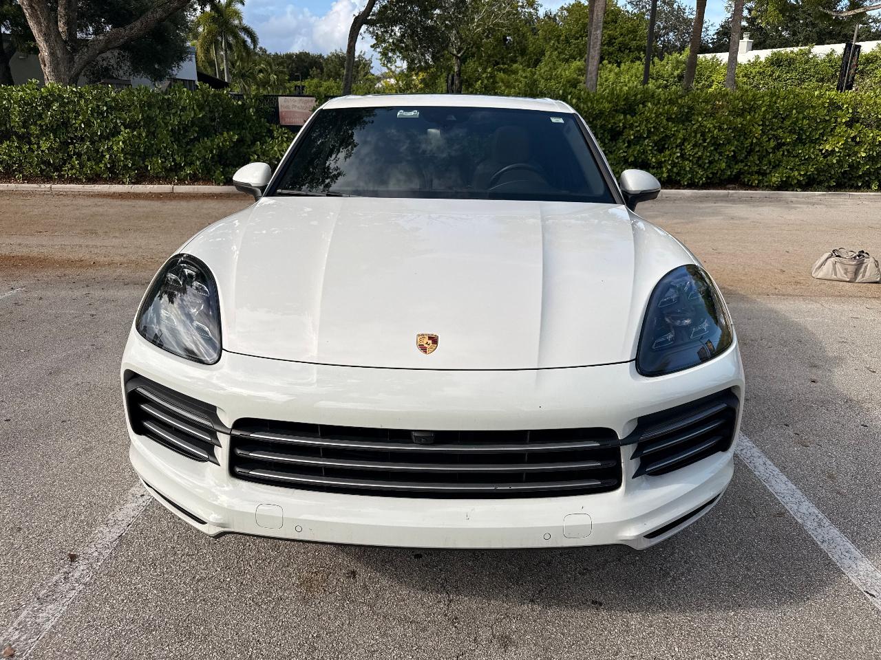 Porsche Cayenne main image