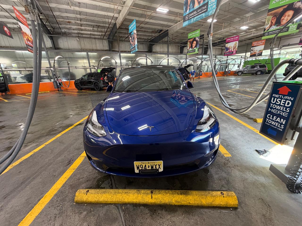2024 Tesla MODEL Y PERFORMANCE — фото 2