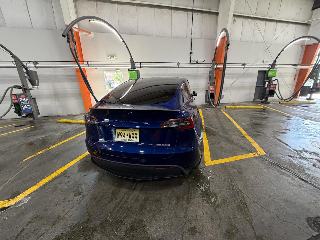2024 Tesla MODEL Y PERFORMANCE — фото 4