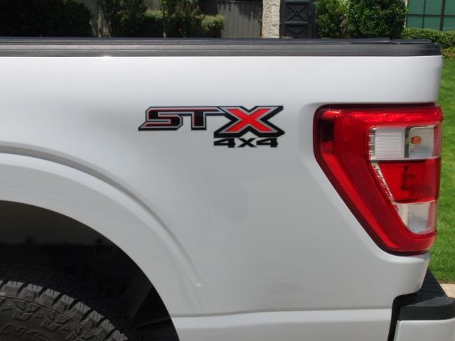 صورة مصغرة 11 لـ 2022 FORD F-150 XLT