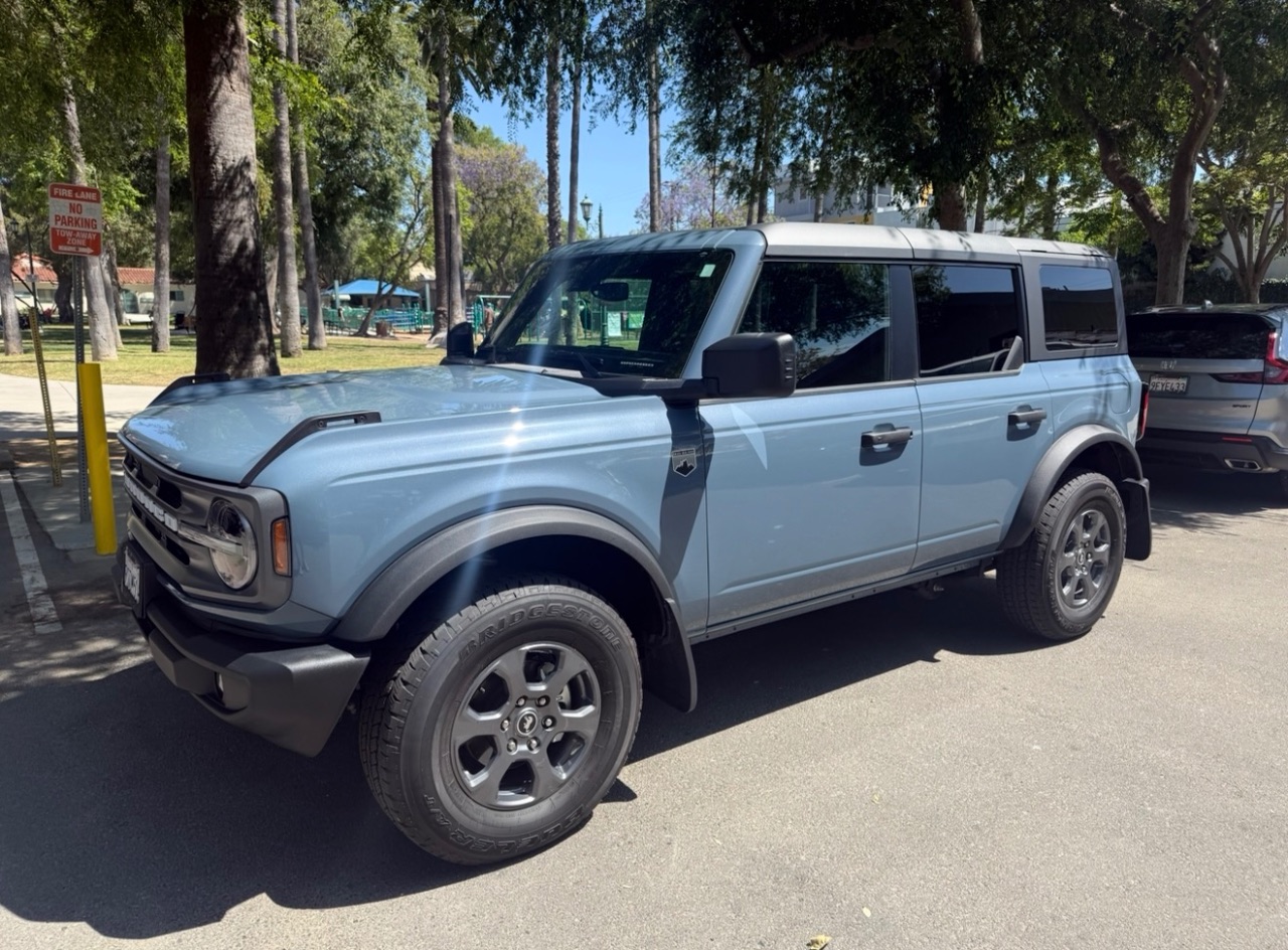 FORD BRONCO - 1