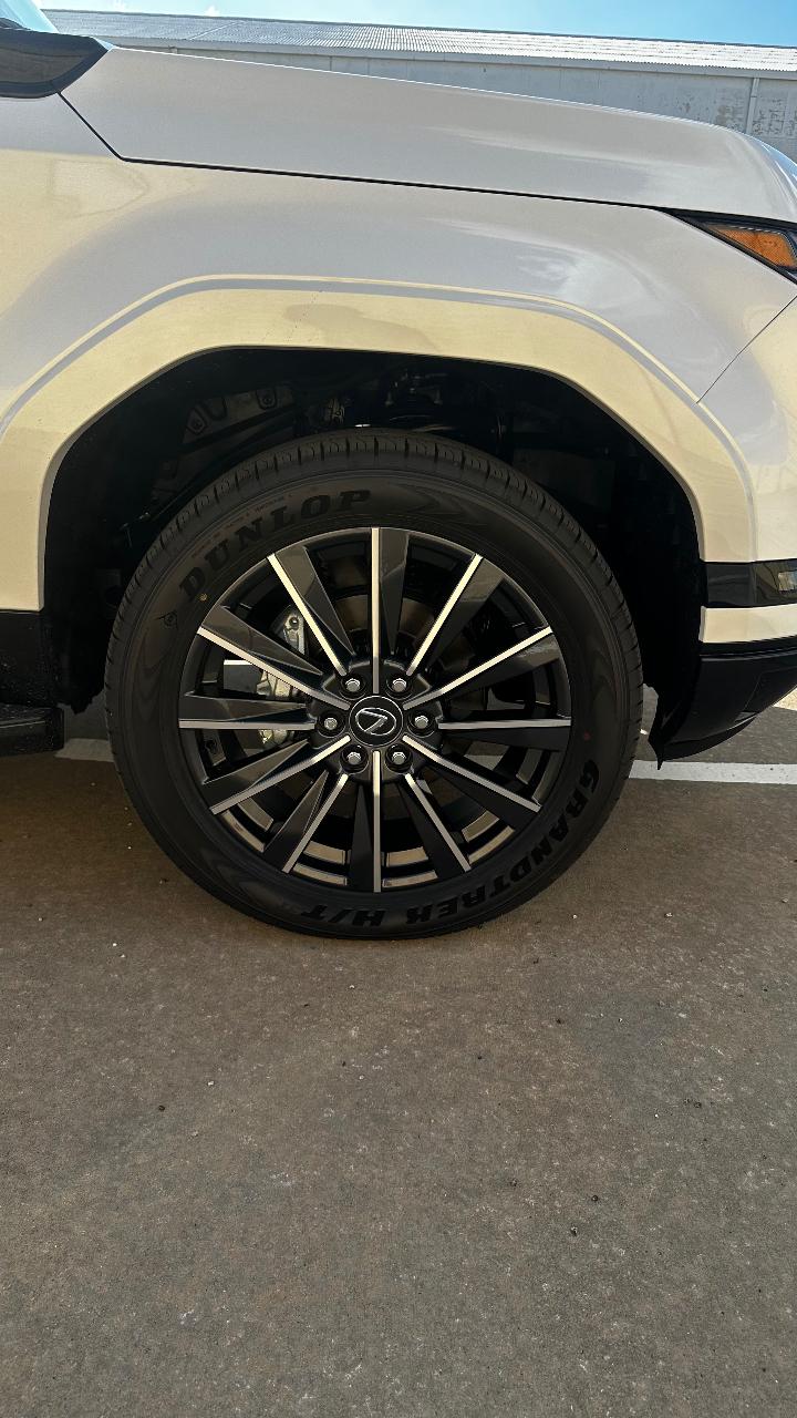 صورة 4 لـ 2025 Lexus GX 550 LUXURY+