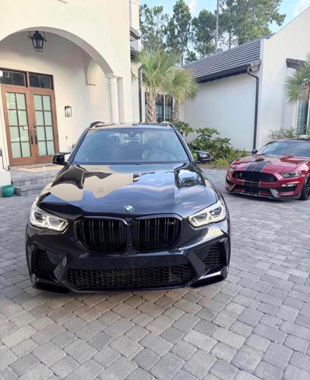 صورة 3 لـ 2022 BMW X5 M BASE