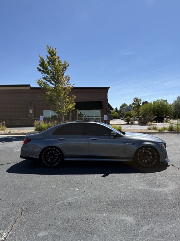 2020 Mercedes-BENZ AMG E 63 S 4MATIC 照片 9