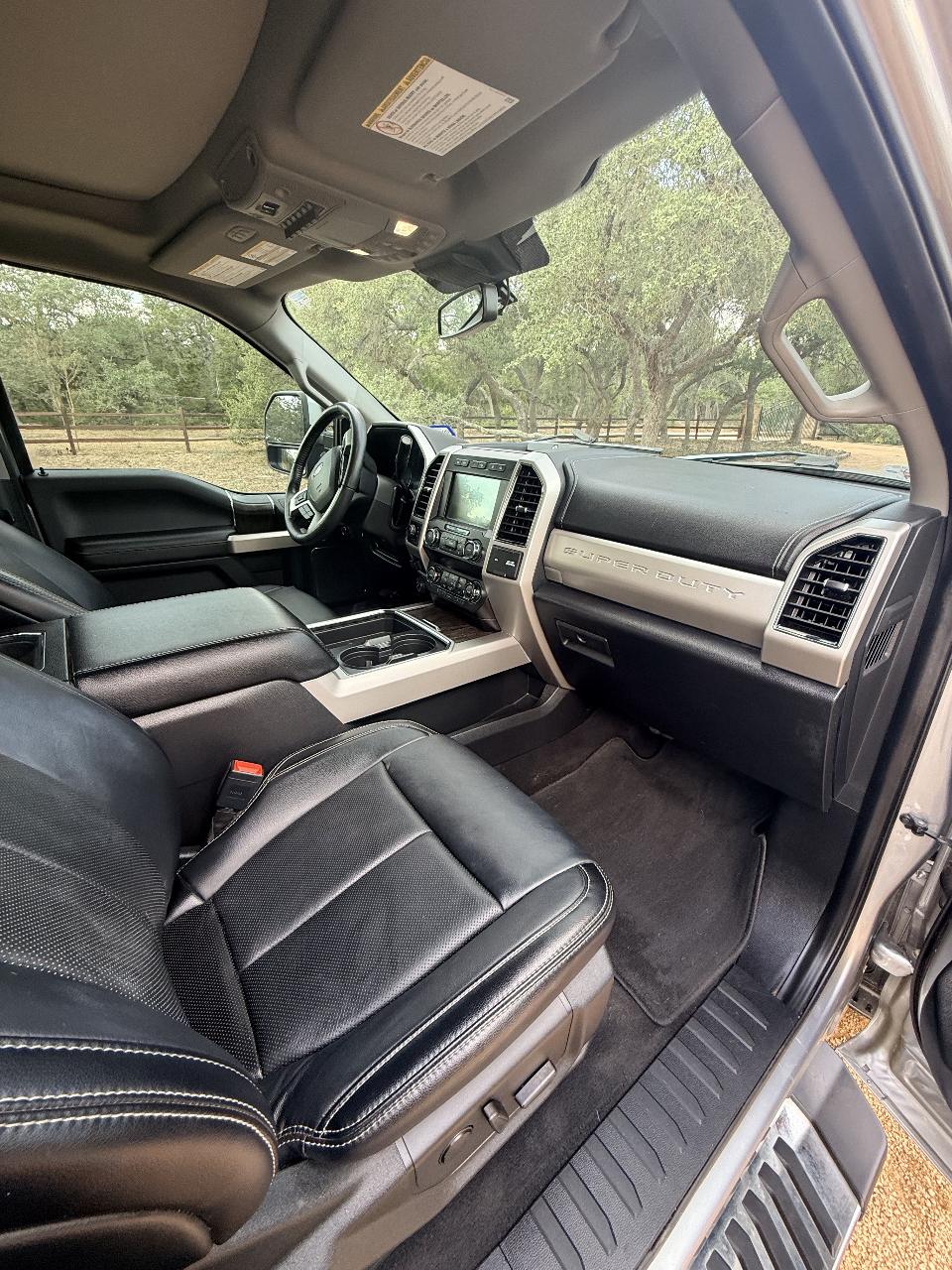 2020 FORD F-350 LARIAT — фото 8