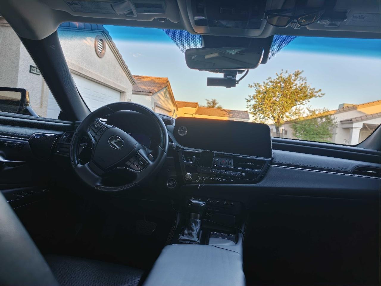2022 Lexus ES 350 LUXURY — миниатюра 12