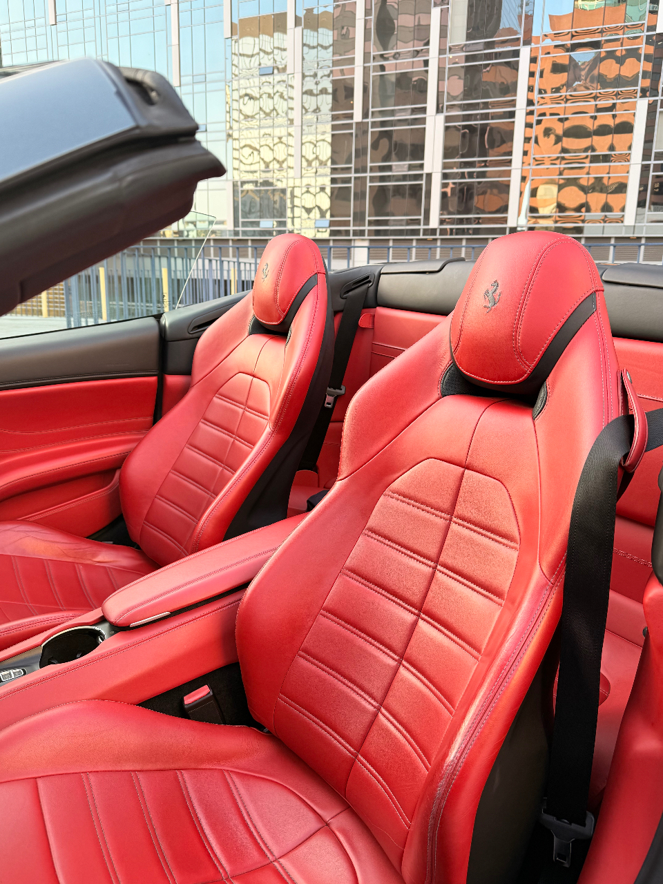 Ferrari California main image