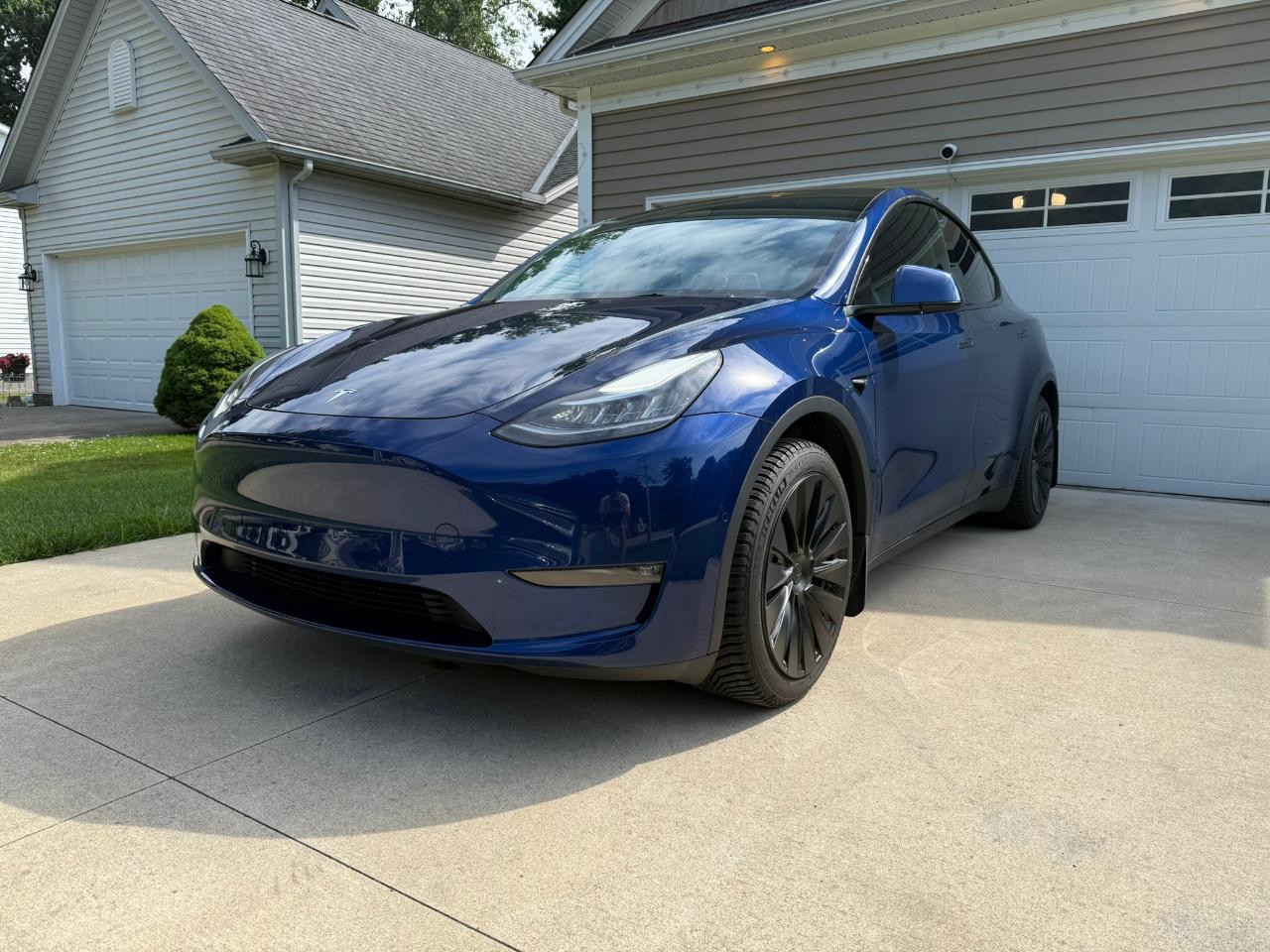 2021 Tesla MODEL Y LONG RANGE — фото 3