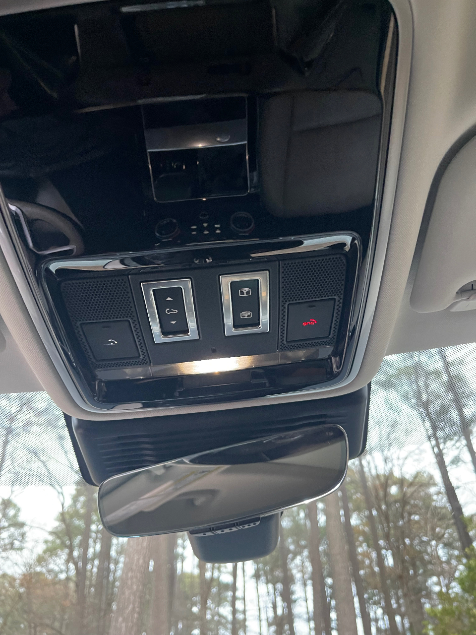 2023 LAND Rover RANGE ROVER VELAR P250 S — фото 6
