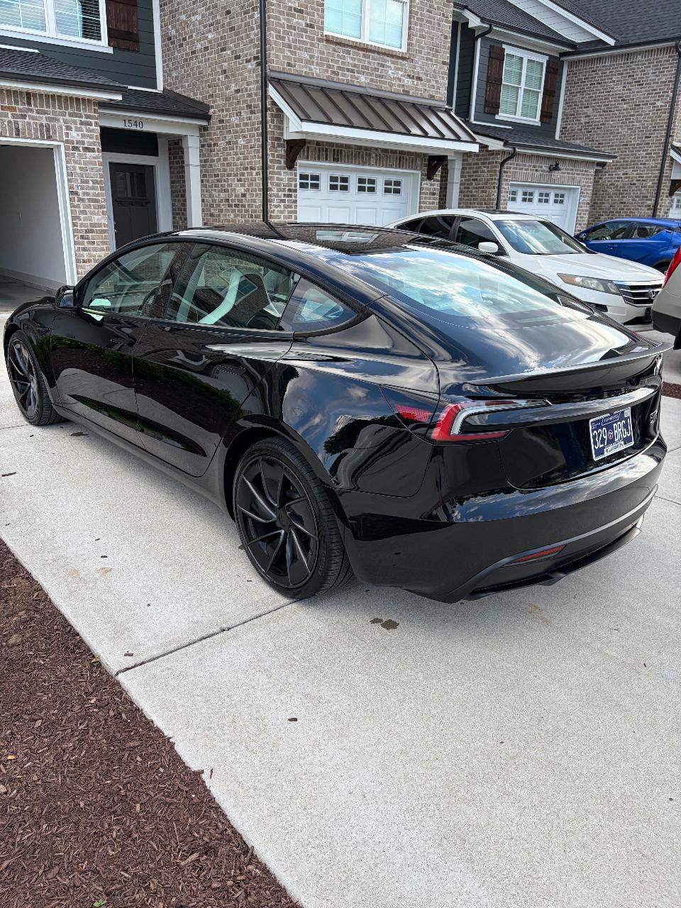 2026 Tesla MODEL 3 PERFORMANCE AWD 缩略图 8